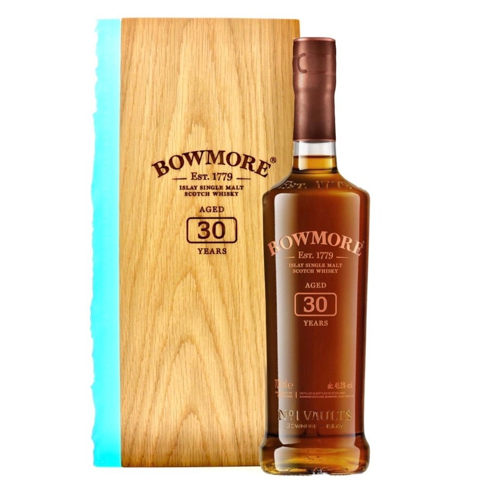 Bowmore 30 Year Old - Milroy's of Soho