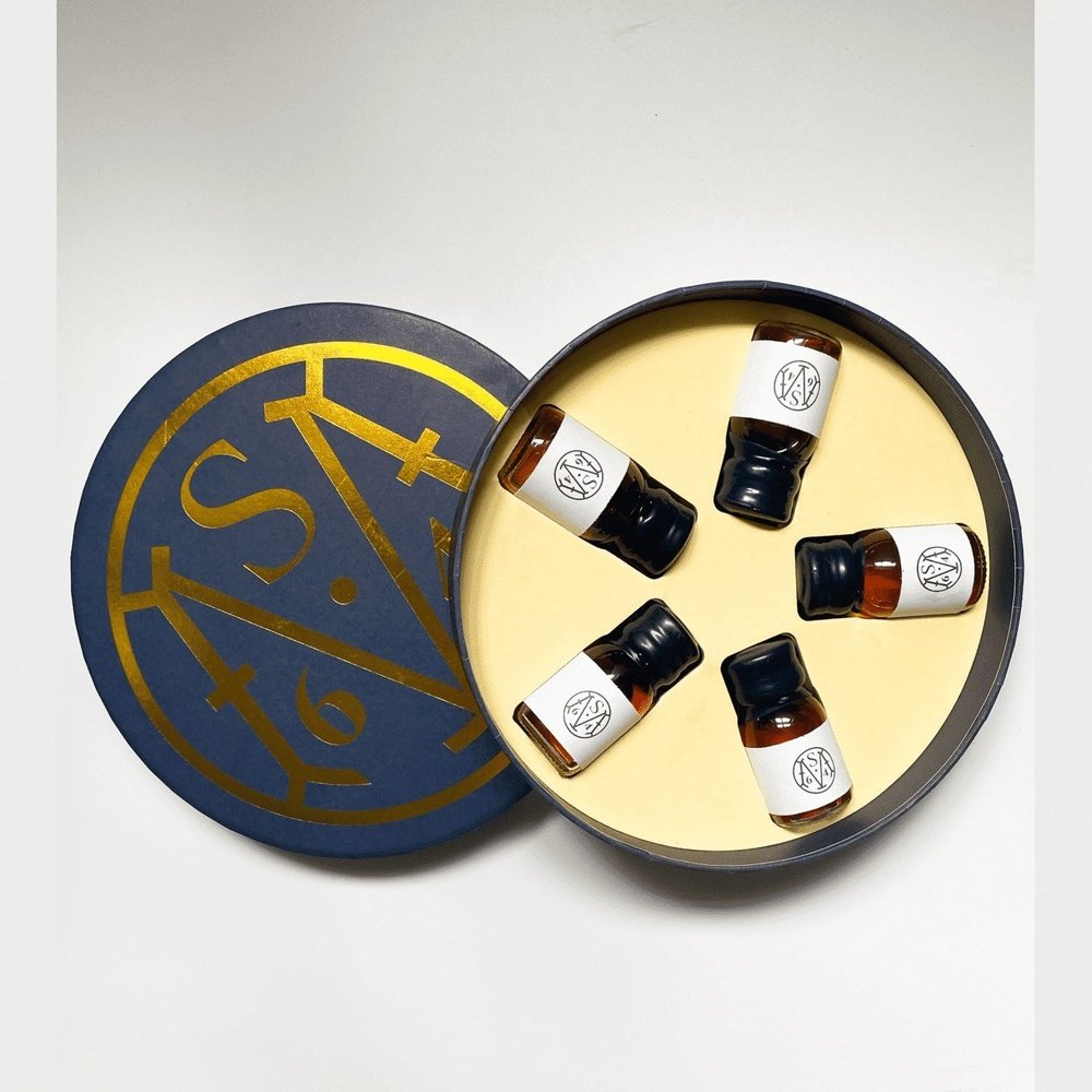 The Work Horses - Milroy's of Soho